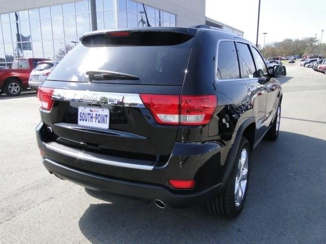 Jeep Grand Cherokee 2011 photo 2