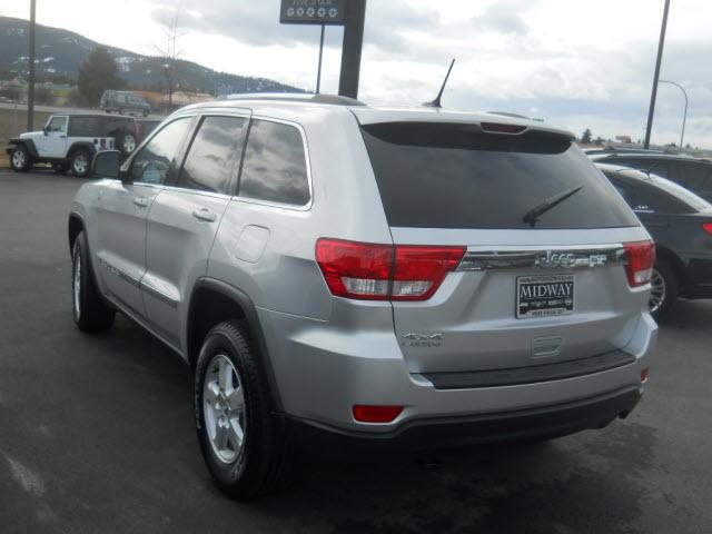 Jeep Grand Cherokee 2011 photo 2