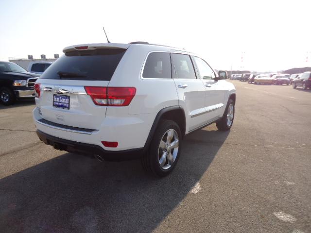 Jeep Grand Cherokee 2011 photo 1