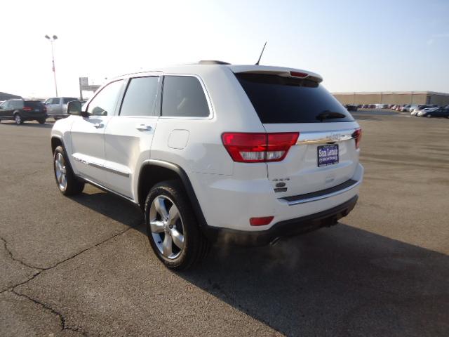 Jeep Grand Cherokee 2011 photo 2