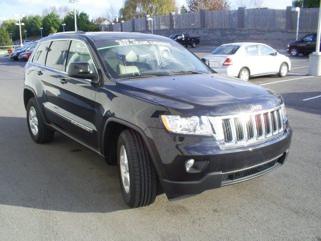 Jeep Grand Cherokee 2011 photo 3