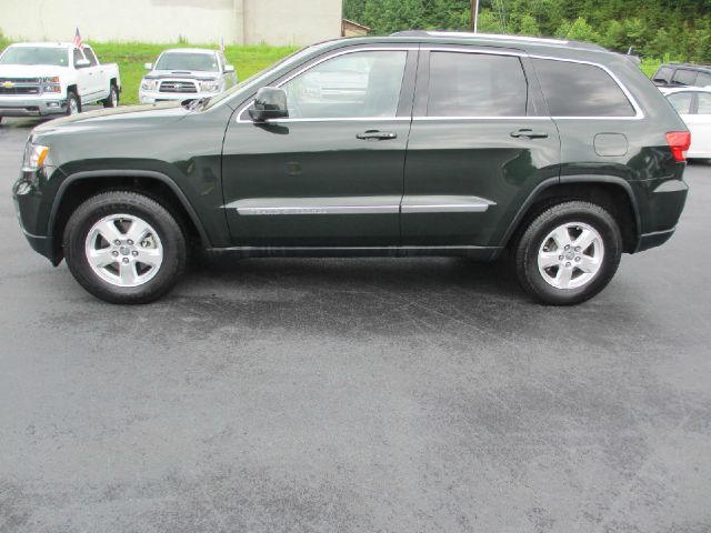 Jeep Grand Cherokee 2011 photo 1