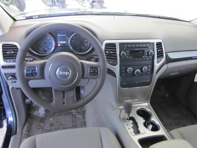 Jeep Grand Cherokee 2011 photo 5