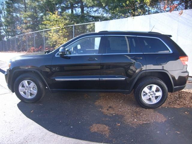 Jeep Grand Cherokee 2011 photo 2