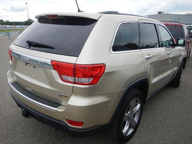 Jeep Grand Cherokee 2011 photo 1