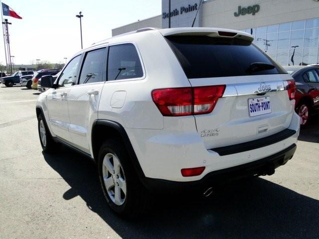 Jeep Grand Cherokee 2011 photo 1