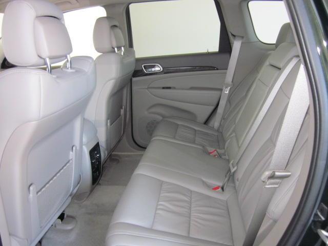 Jeep Grand Cherokee 2011 photo 4