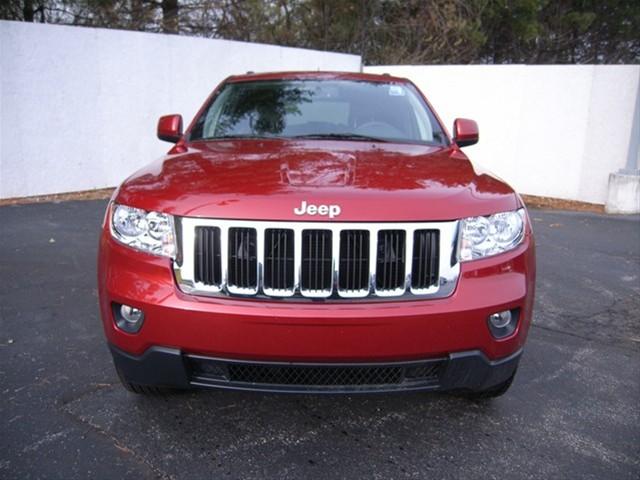 Jeep Grand Cherokee 2011 photo 1