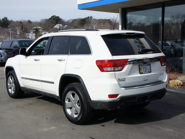 Jeep Grand Cherokee 2011 photo 4