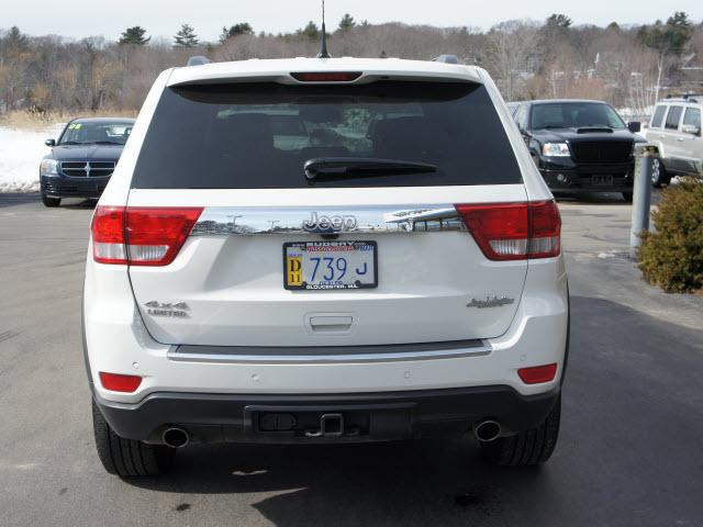 Jeep Grand Cherokee 2011 photo 5