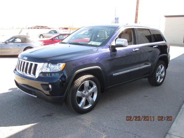 Jeep Grand Cherokee 2011 photo 3