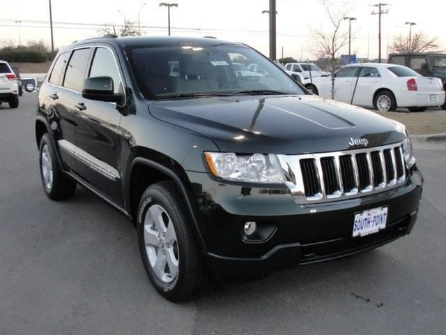 Jeep Grand Cherokee 2011 photo 4