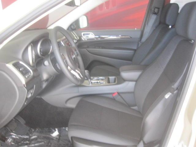 Jeep Grand Cherokee 2011 photo 3