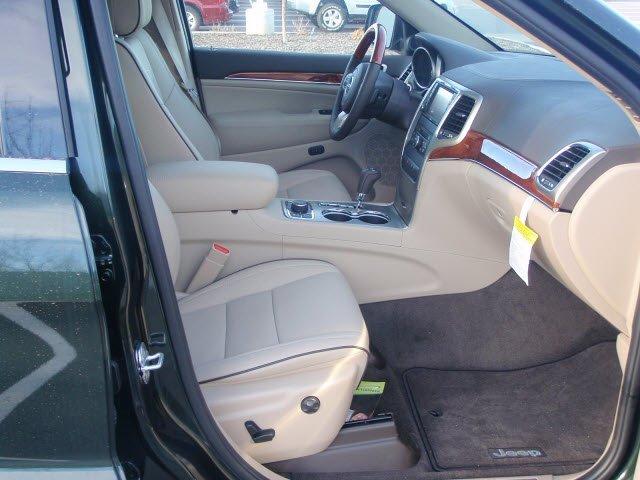 Jeep Grand Cherokee 2011 photo 4