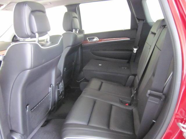 Jeep Grand Cherokee 2011 photo 4