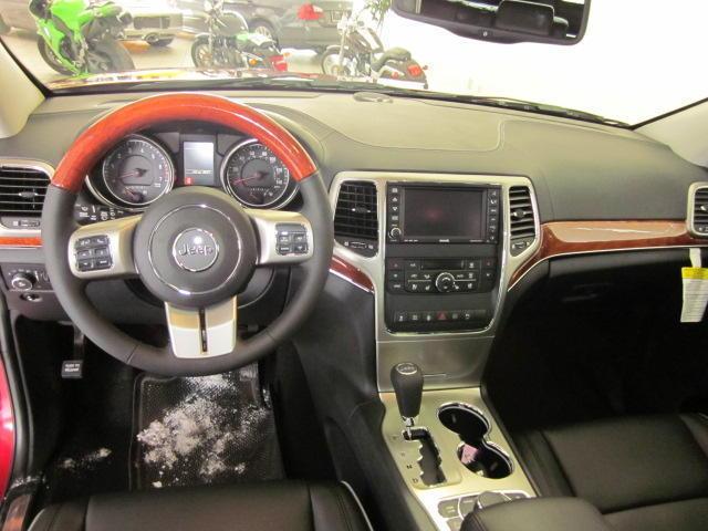 Jeep Grand Cherokee 2011 photo 5