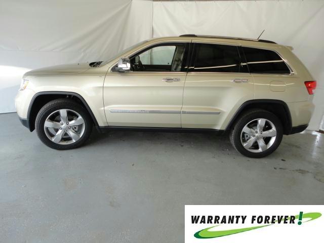 Jeep Grand Cherokee 2011 photo 1