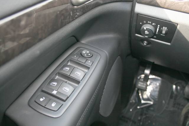 Jeep Grand Cherokee 2011 photo 5