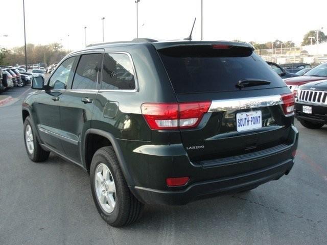 Jeep Grand Cherokee 2011 photo 1