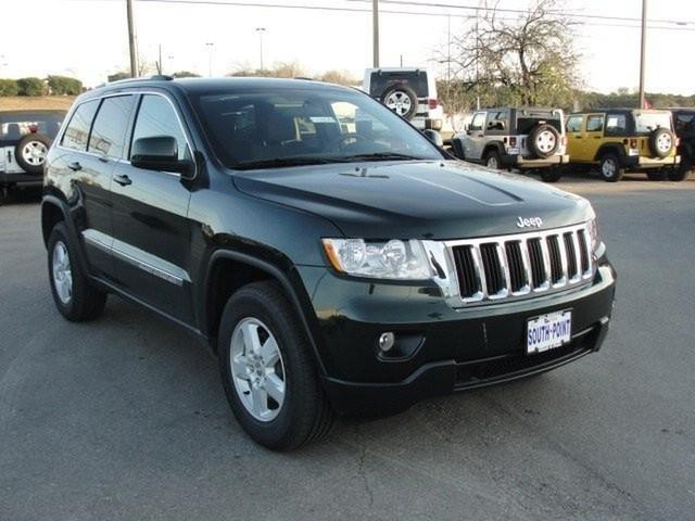 Jeep Grand Cherokee 2011 photo 3