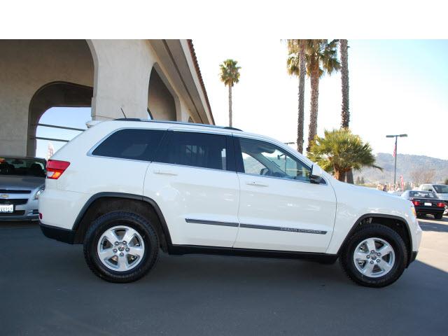 Jeep Grand Cherokee 2011 photo 1