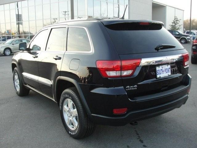 Jeep Grand Cherokee 2011 photo 1