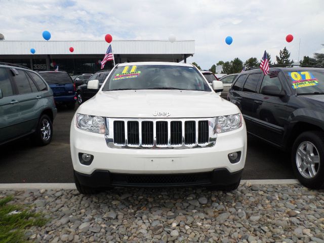 Jeep Grand Cherokee 2011 photo 3