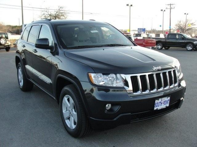 Jeep Grand Cherokee 2011 photo 3