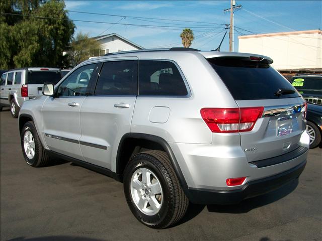 Jeep Grand Cherokee 2011 photo 5