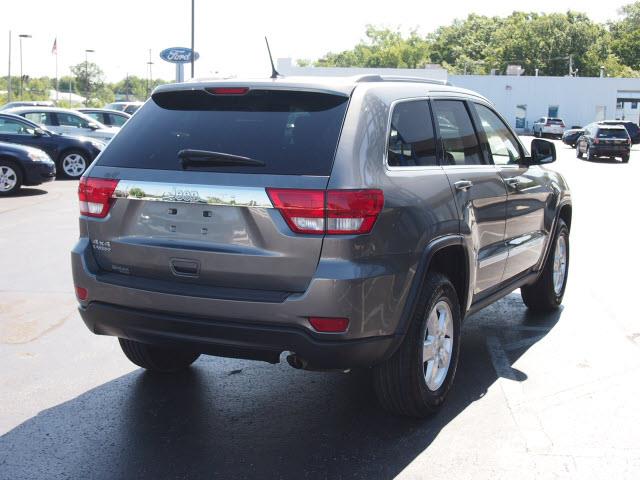 Jeep Grand Cherokee 2012 photo 4