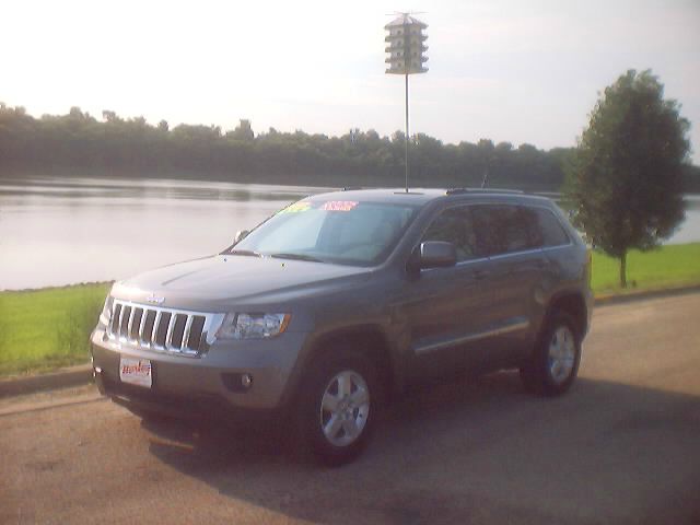 Jeep Grand Cherokee 2012 photo 2