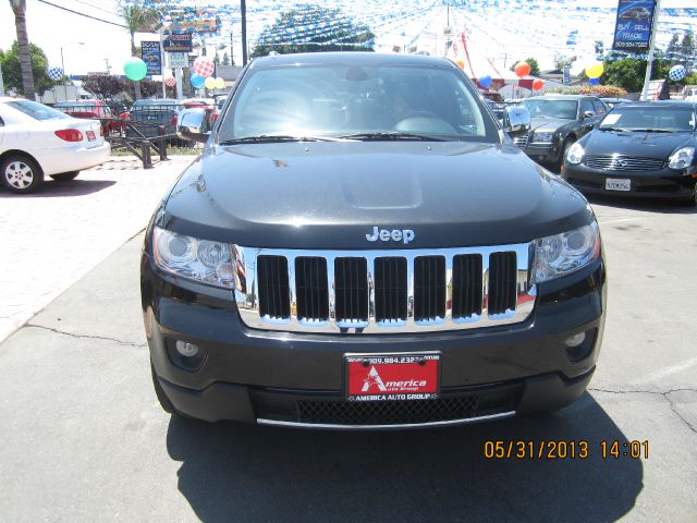 Jeep Grand Cherokee 2012 photo 11