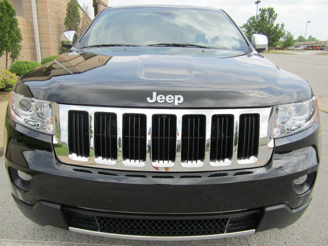 Jeep Grand Cherokee 2012 photo 12