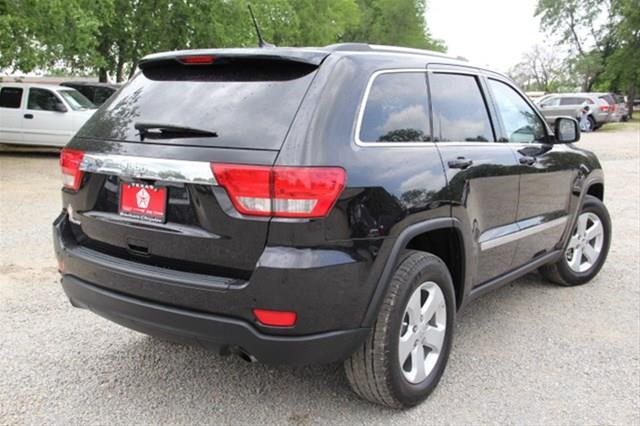 Jeep Grand Cherokee 2012 photo 24