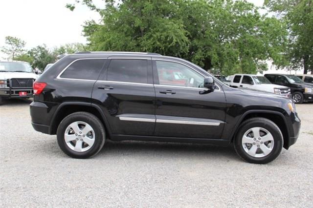 Jeep Grand Cherokee 2012 photo 26