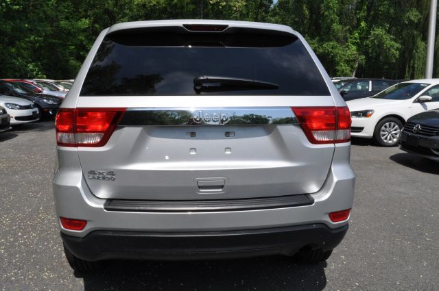 Jeep Grand Cherokee 2012 photo 19