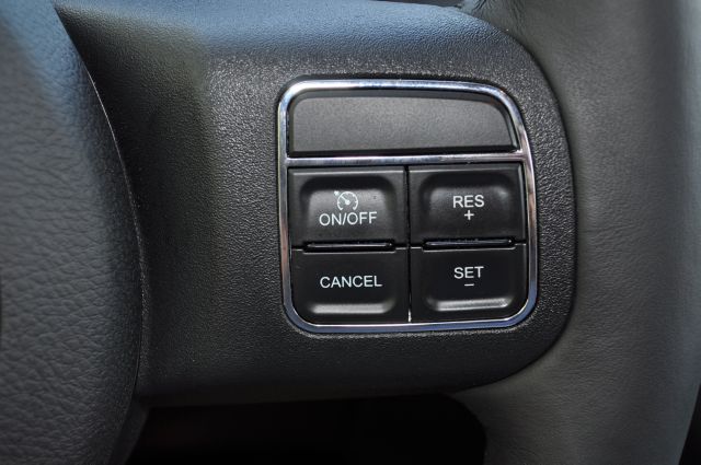 Jeep Grand Cherokee 2012 photo 30