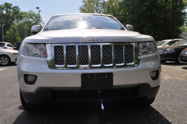 Jeep Grand Cherokee 2012 photo 40