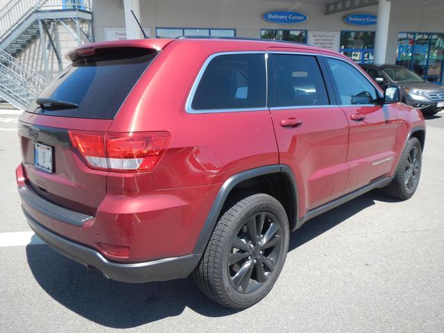 Jeep Grand Cherokee LS SUV