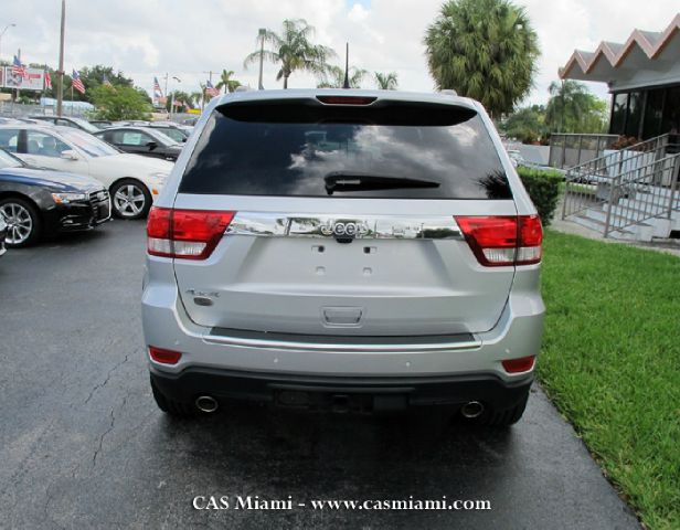 Jeep Grand Cherokee 2012 photo 4