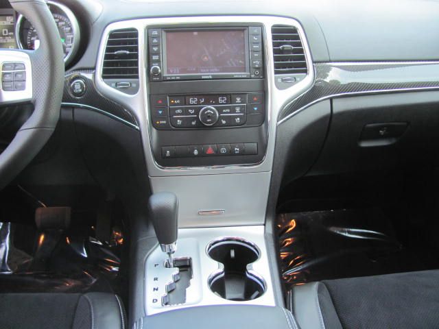 Jeep Grand Cherokee 2013 photo 2