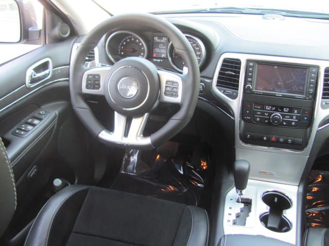 Jeep Grand Cherokee 2013 photo 22