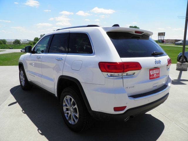 Jeep Grand Cherokee 2014 photo 15