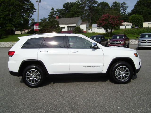 Jeep Grand Cherokee 2014 photo 3