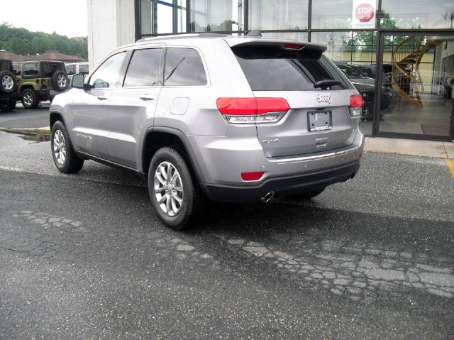 Jeep Grand Cherokee 2014 photo 1