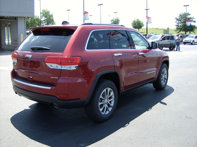 Jeep Grand Cherokee Super SUV