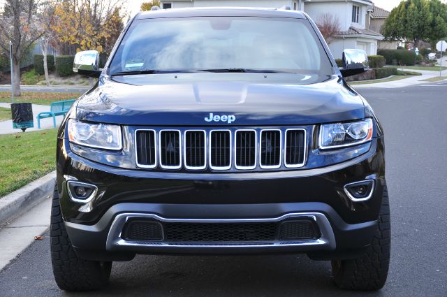 Jeep Grand Cherokee 2014 photo 1