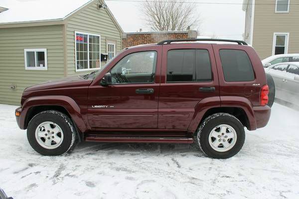 Jeep Liberty 2002 photo 2