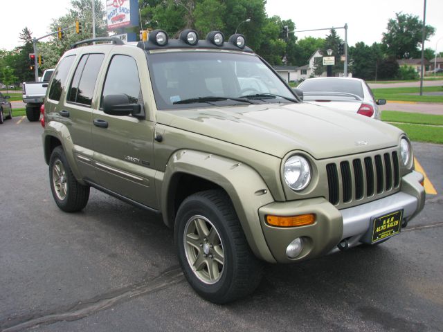 Jeep Liberty 2002 photo 3