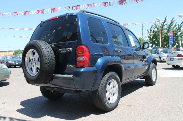 Jeep Liberty 2002 photo 8